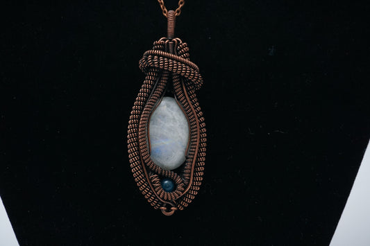 Copper Pendant Moonstone with Apatite