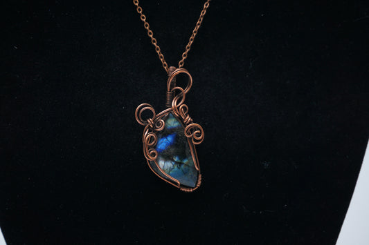 Copper Pendant Labradorite "Swirly"